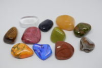 Tumble stones by the kg size 6